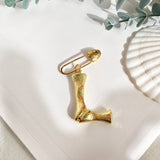 Initial brooch L nz
