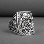 Nordic Fenrir signet ring 5 (49.32 mm) nz